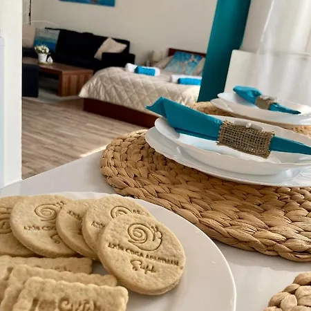 Azur Csiga Apartment *